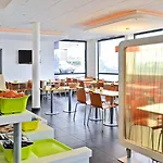 Ibis Budget Saint-quentin Centre Gare מלון