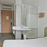 מלון Ibis Budget Saint-quentin Centre Gare סן-קוונטן