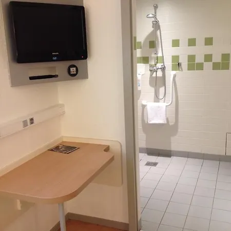 Ibis Budget Saint-quentin Centre Gare 2* سانت كونتان