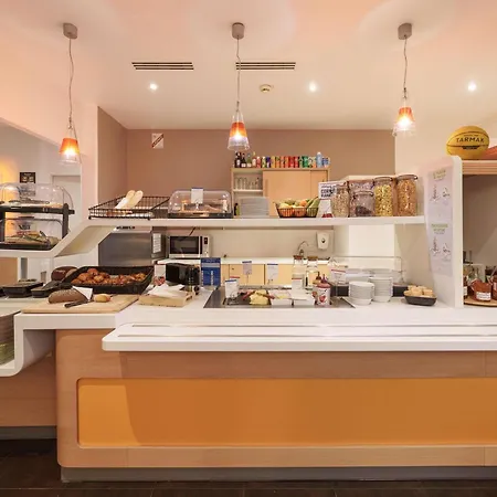 Ibis Budget Saint-quentin Centre Gare Hotel 2*