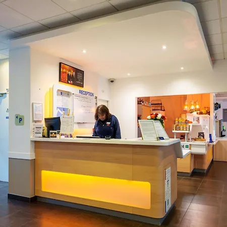 Ibis Budget Saint-quentin Centre Gare 호텔 생캉탱