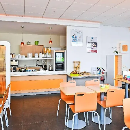 Ibis Budget Saint-quentin Centre Gare 2*