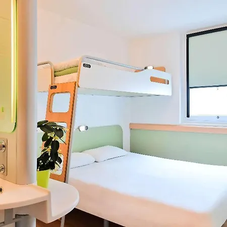 Ibis Budget Saint-quentin Centre Gare Hotel 2*