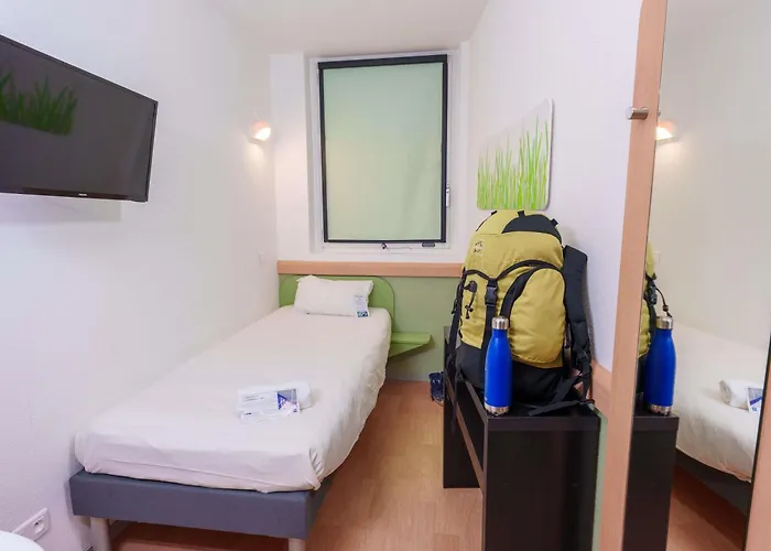 Hotel Ibis Budget Saint-Quentin Centre Gare 2*